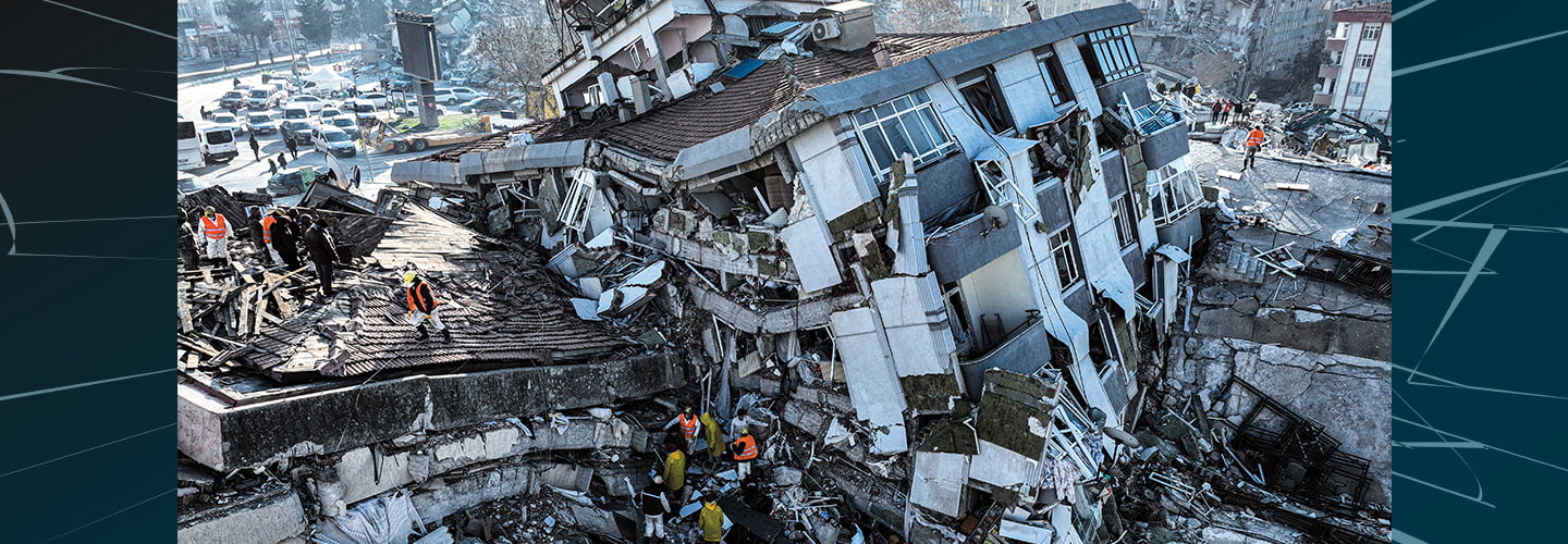 Photo of a city building destroyed by an earthquake